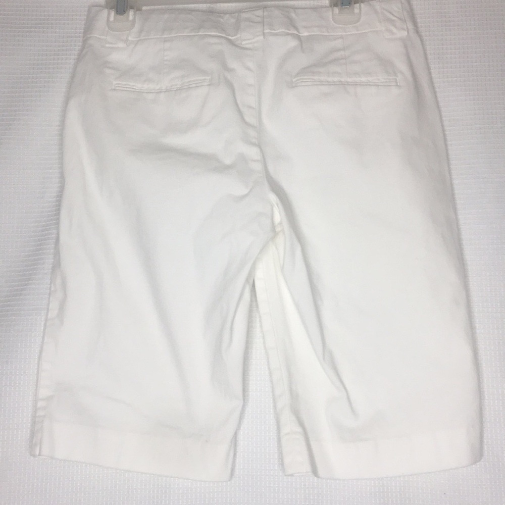 Express Design Studio shorts - Picture 2 of 4